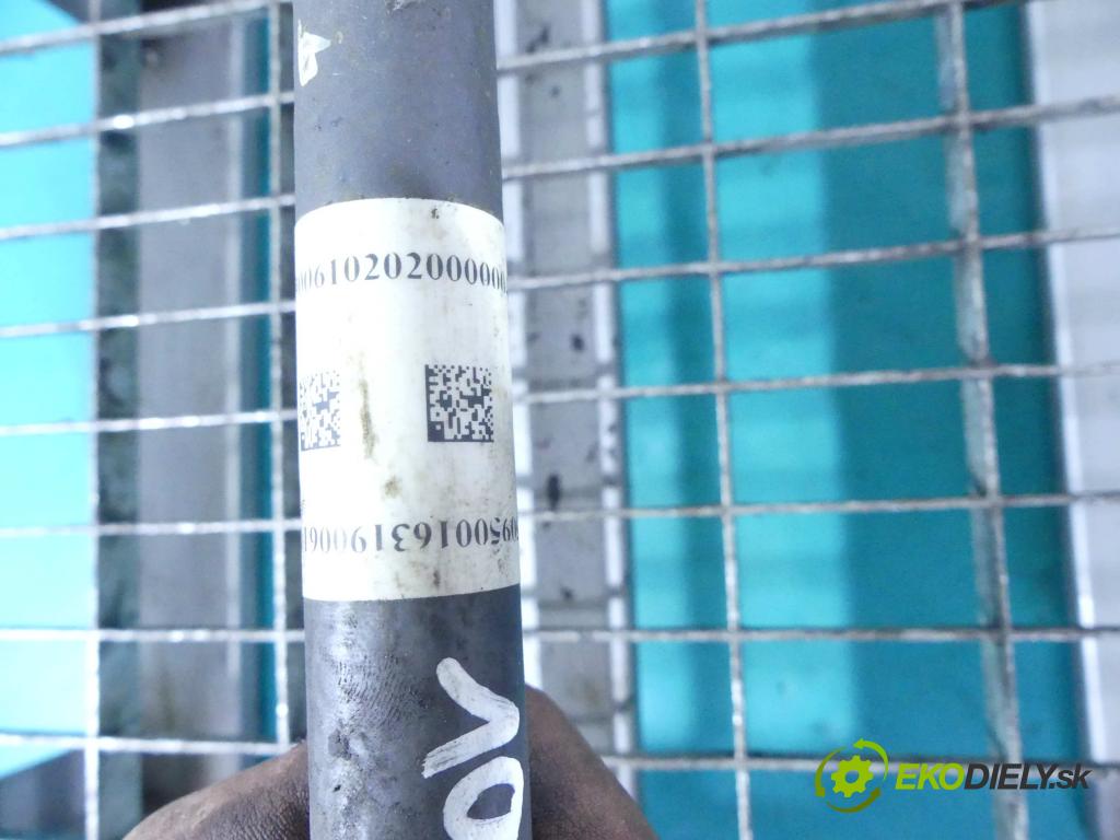 Infiniti QX30 (H15) 2016-2019 2.0 T 211KM automatic 155 kW 1991 cm3 5- poloos ľavé  (Poloosy)