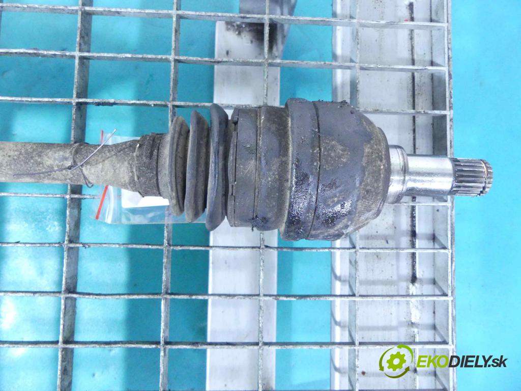 Infiniti QX30 (H15) 2016-2019 2.0 T 211KM automatic 155 kW 1991 cm3 5- poloos ľavé  (Poloosy)