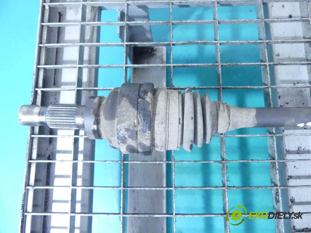 Infiniti QX30 (H15) 2016-2019 2.0 T 211KM automatic 155 kW 1991 cm3 5- poloos ľavé  (Poloosy)