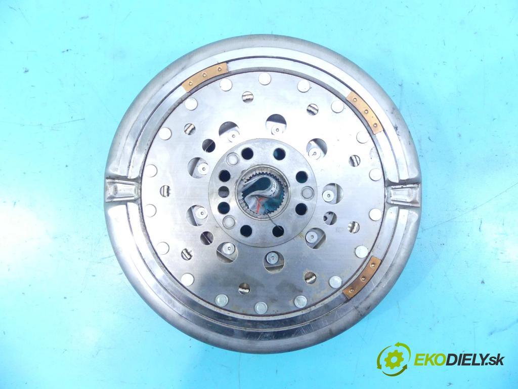 Infiniti QX30 (H15) 2016-2019 2.0 T 211KM automatic 155 kW 1991 cm3 5- koleso hojdačka: A2700301005 (Zotrvačníky)