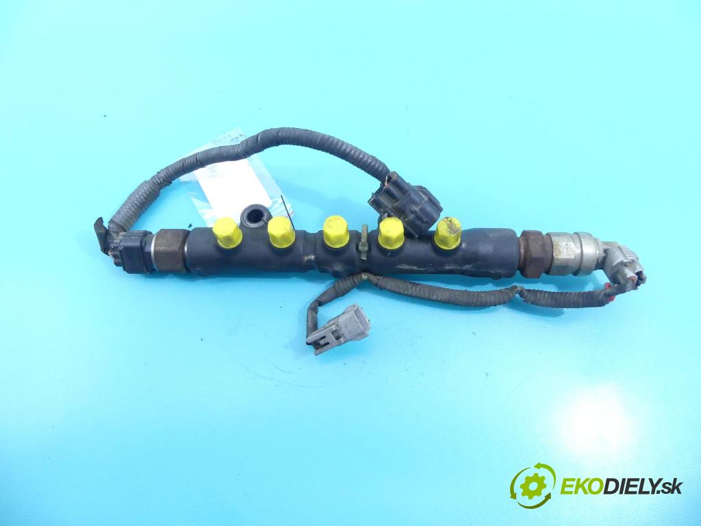 Toyota Corolla E12 2001-2009 2.0 D4D 116 hp manual 85 kW 1995 cm3 5- lišta vstřikovací