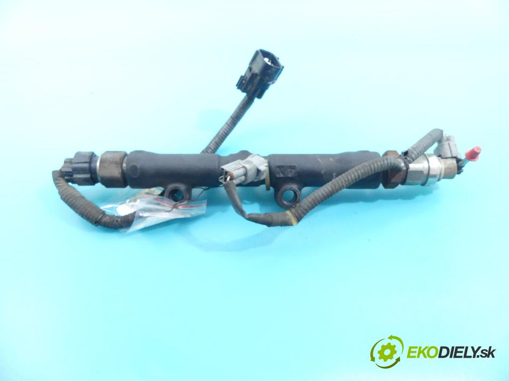 Toyota Corolla E12 2001-2009 2.0 D4D 116 hp manual 85 kW 1995 cm3 5- lišta vstřikovací