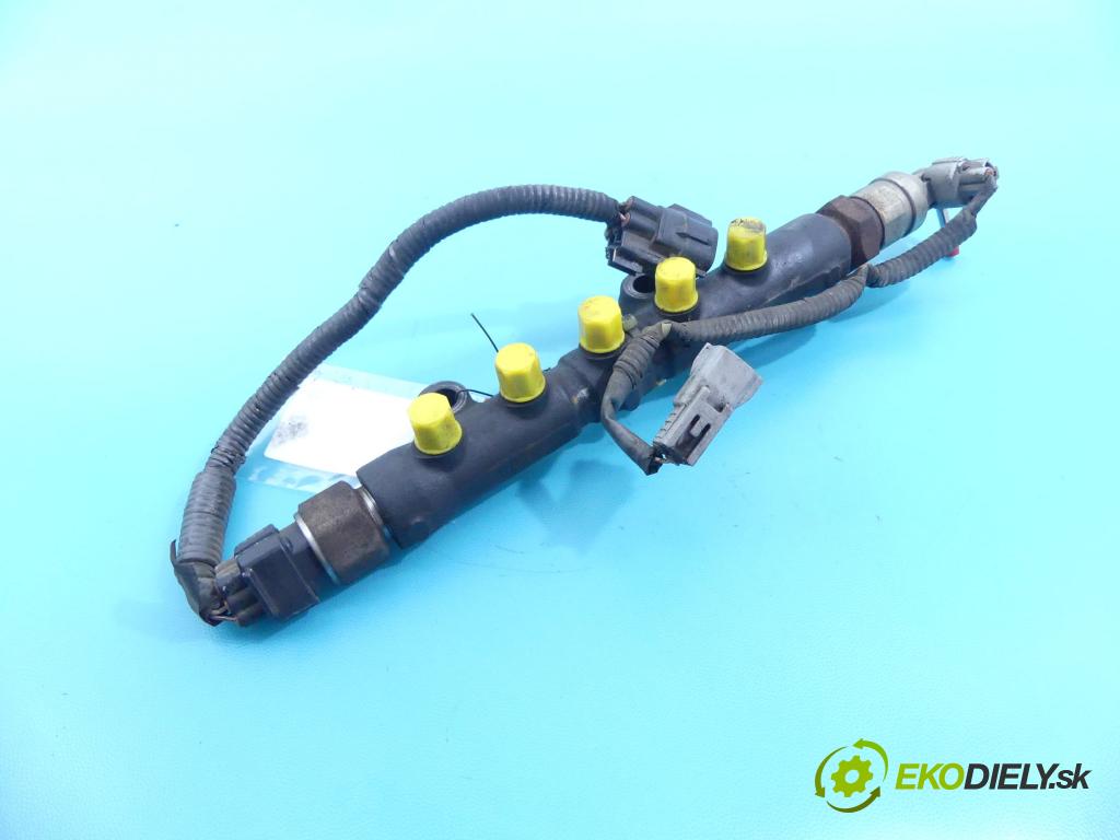 Toyota Corolla E12 2001-2009 2.0 D4D 116 hp manual 85 kW 1995 cm3 5- lišta vstřikovací