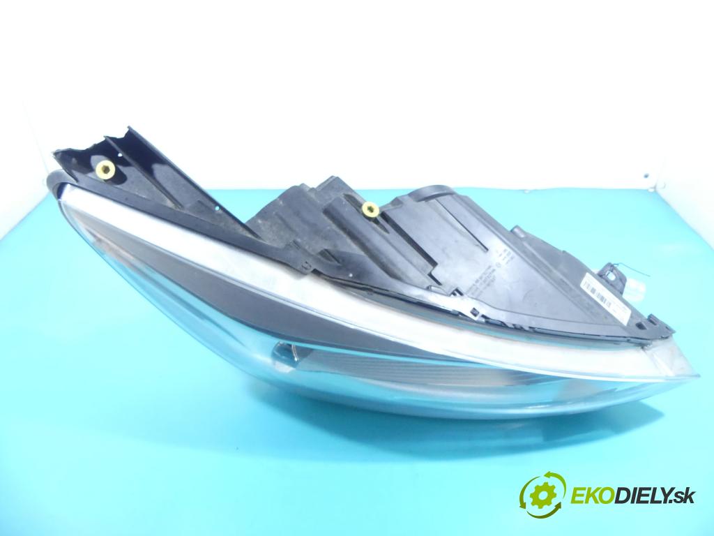 Ford C-max II 2010-2019 1.5 tdci 95 HP manual 70 kW 1499 cm3 5- Reflektor: pravý F1CB-13W029-AB (Pravé)