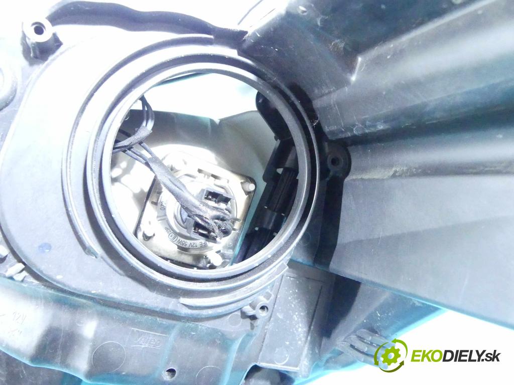 Ford C-max II 2010-2019 1.5 tdci 95 HP manual 70 kW 1499 cm3 5- Reflektor: pravý F1CB-13W029-AB (Pravé)