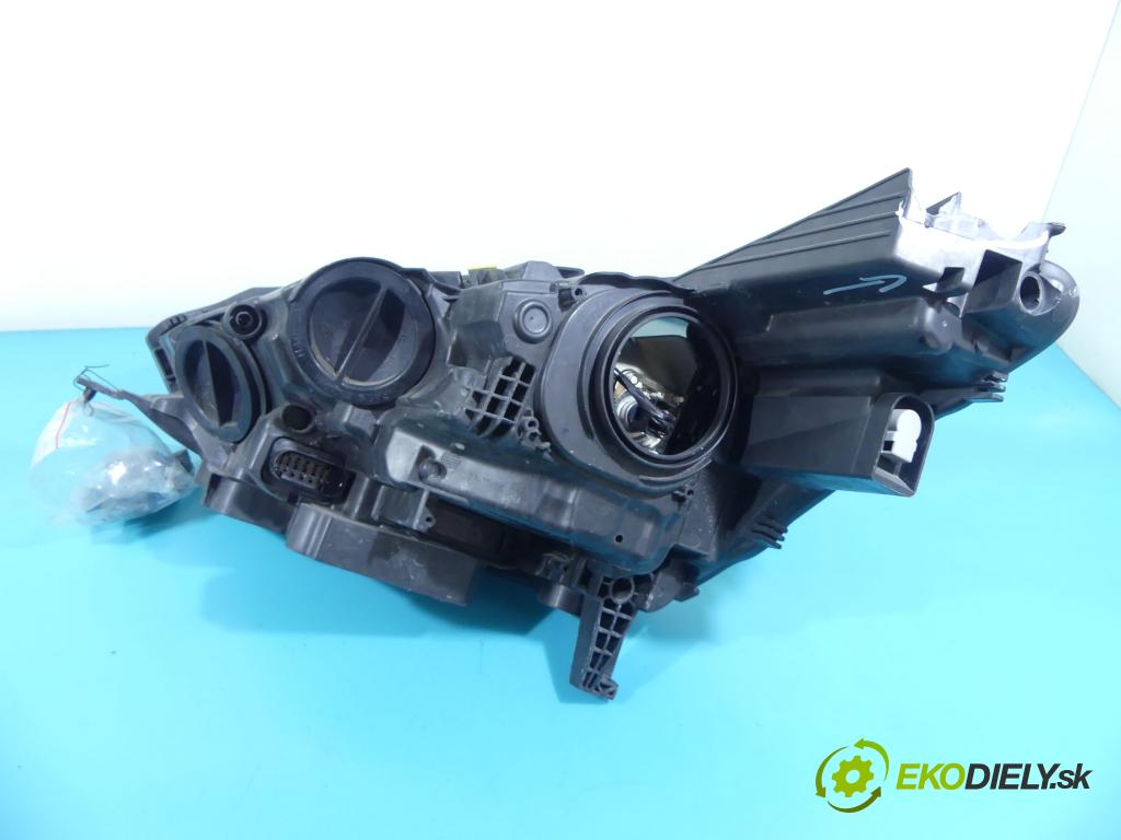 Ford C-max II 2010-2019 1.5 tdci 95 HP manual 70 kW 1499 cm3 5- Reflektor: pravý F1CB-13W029-AB (Pravé)