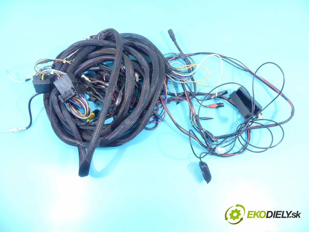 Bmw X5 E53 1999-2006 3.0d 184hp automatic 135 kW 2926 cm3 5- Radio JQE1706A71