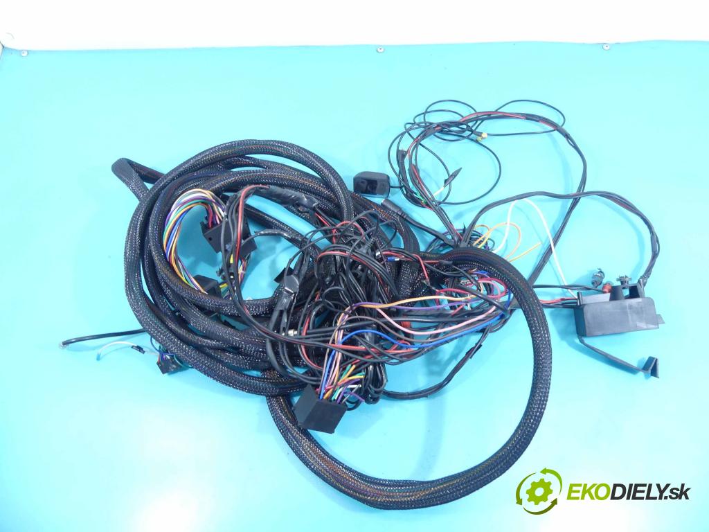 Bmw X5 E53 1999-2006 3.0d 184hp automatic 135 kW 2926 cm3 5- Radio JQE1706A71