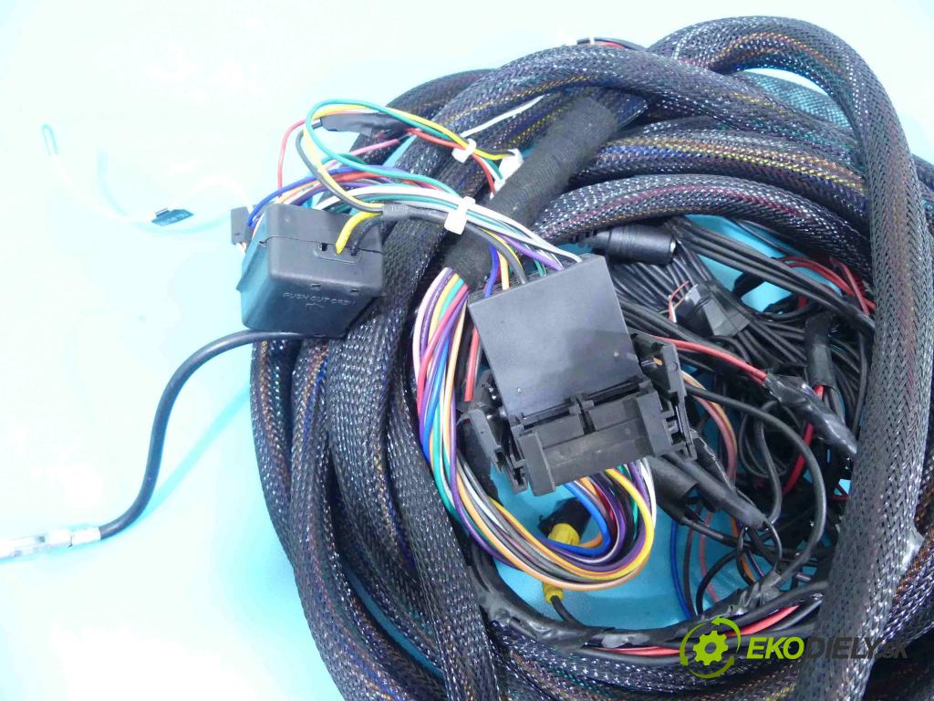 Bmw X5 E53 1999-2006 3.0d 184hp automatic 135 kW 2926 cm3 5- Radio JQE1706A71