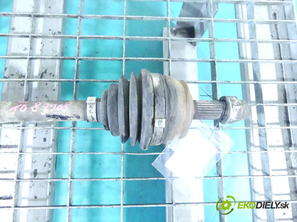 Fiat Punto I 1993-1999 1.7d 63 HP manual 46 kW 1698 cm3 5- poloos ľavé  (Poloosy)