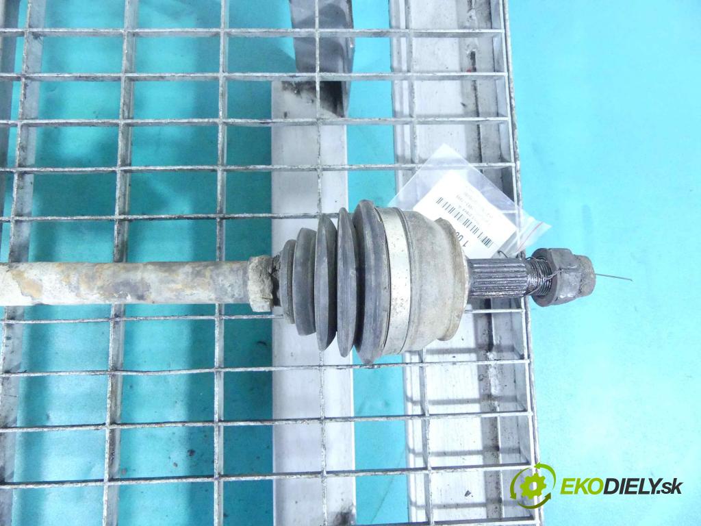 Fiat Punto I 1993-1999 1.7d 63 HP manual 46 kW 1698 cm3 5- poloos pravé (Poloosy)