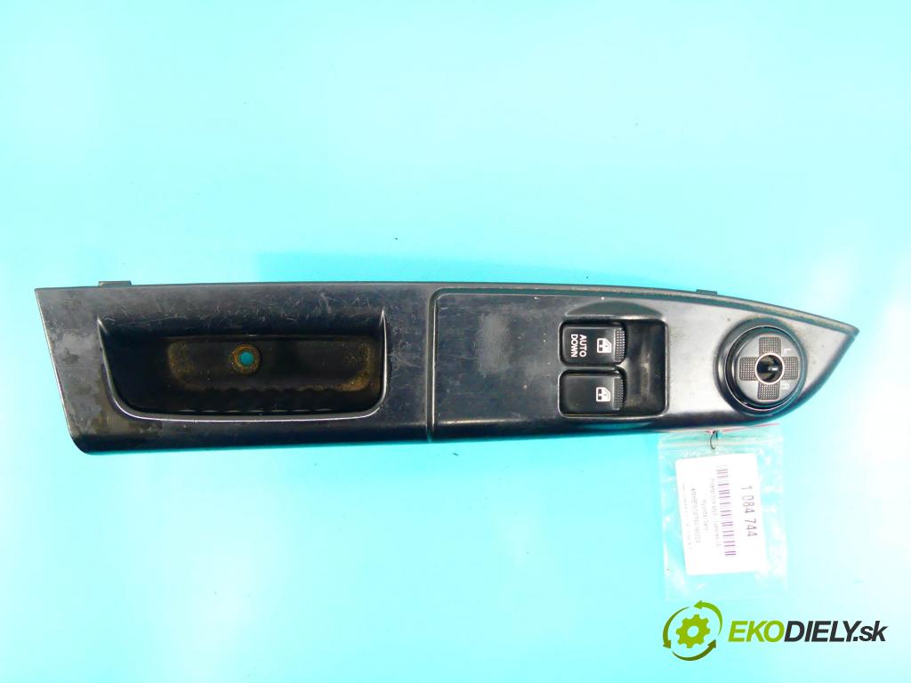 Hyundai Getz 1.5 crdi 82 HP manual 60 kW 1493 cm3 5- prepínač okien spätných zrkadiel 93570-1C010