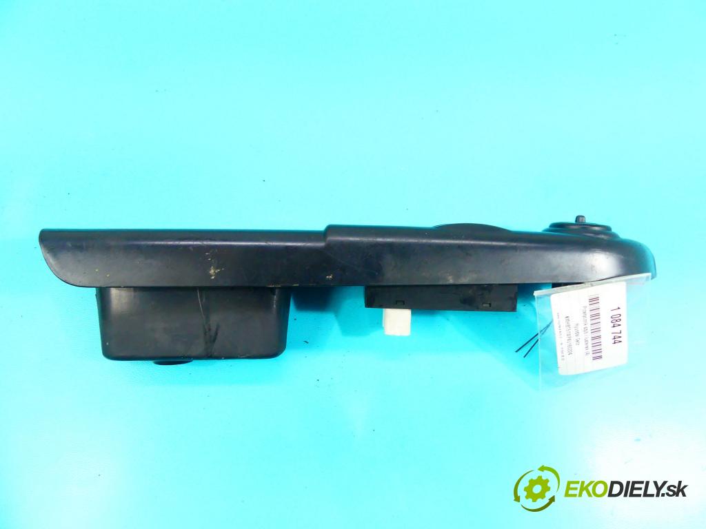 Hyundai Getz 1.5 crdi 82 HP manual 60 kW 1493 cm3 5- prepínač okien spätných zrkadiel 93570-1C010