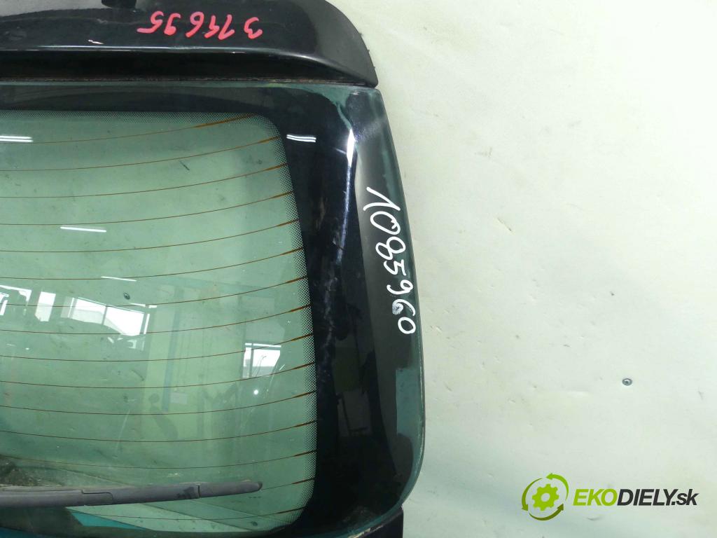 Peugeot 206 1.1 60 hp manual 44 kW 1124 cm3 3- zadní kufrové dveře  (Zadní kapoty)