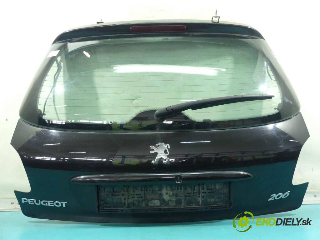 Peugeot 206 1.1 60 hp manual 44 kW 1124 cm3 3- zadní kufrové dveře  (Zadní kapoty)