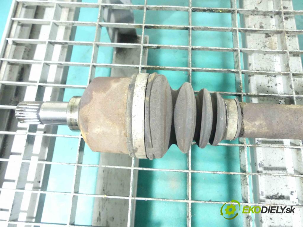 Peugeot 207 1.6 THP 150 HP manual 110 kW 1598 cm3 2- poloos ľavé  (Poloosy)