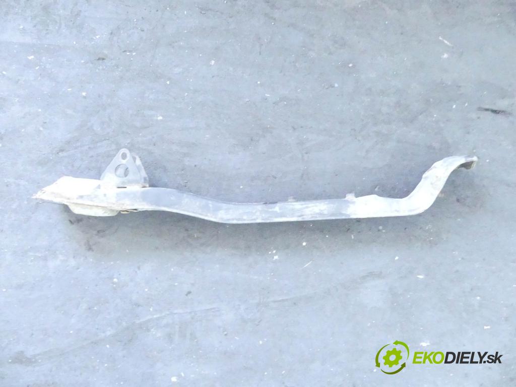 Nissan Micra K11 1992-2003 1.0 16v 60 hp manual 44 kW 998 cm3 5- výztuha motoru
