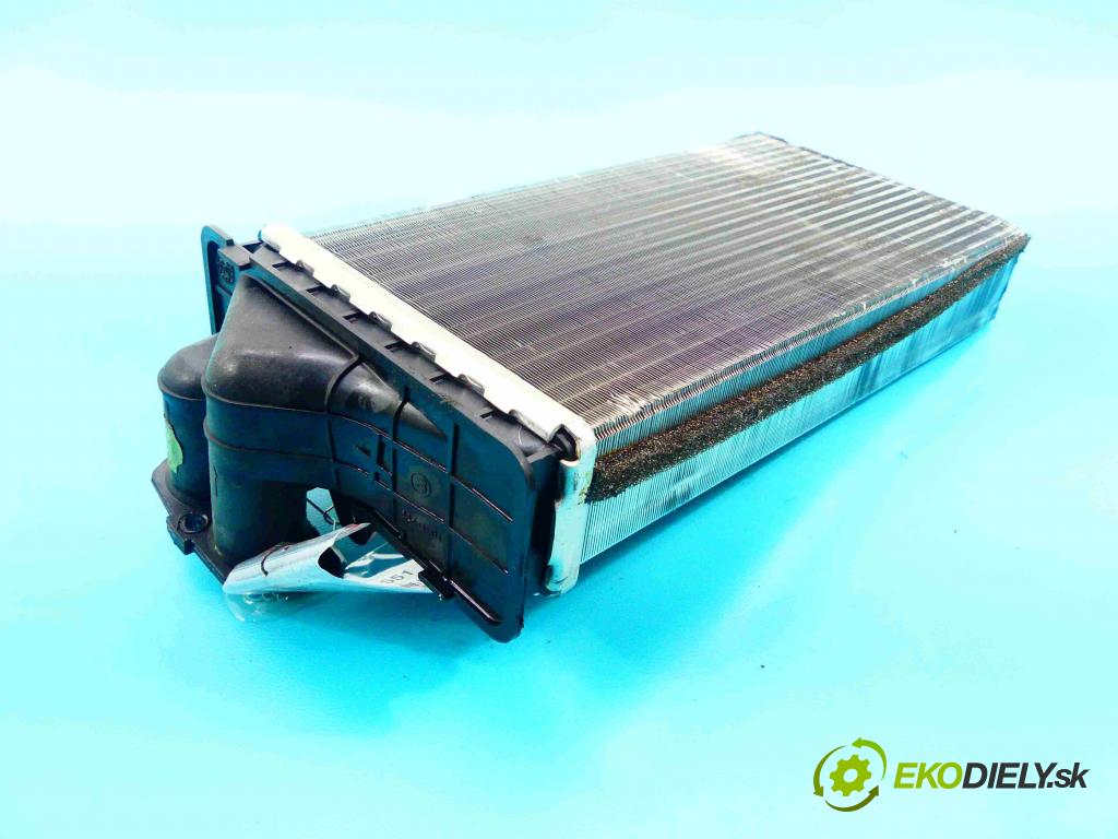 Peugeot 307 2.0 16v 177 HP manual 130 kW 1997 cm3 3- radiator  (Radiátory kúrenia)