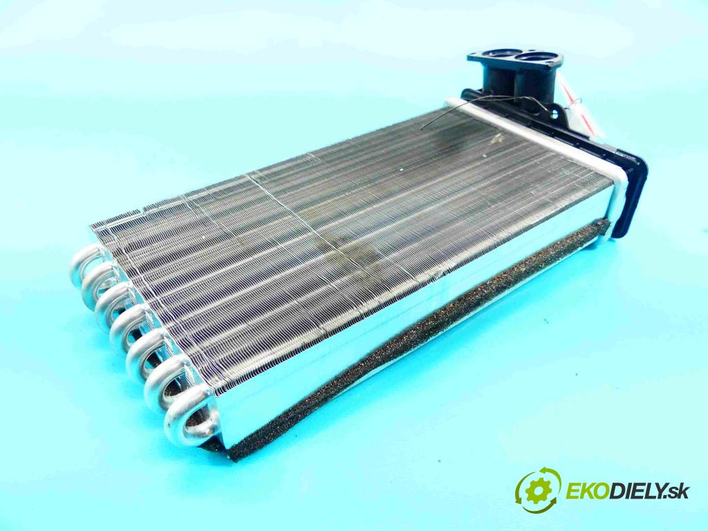 Peugeot 307 2.0 16v 177 HP manual 130 kW 1997 cm3 3- radiator  (Radiátory kúrenia)