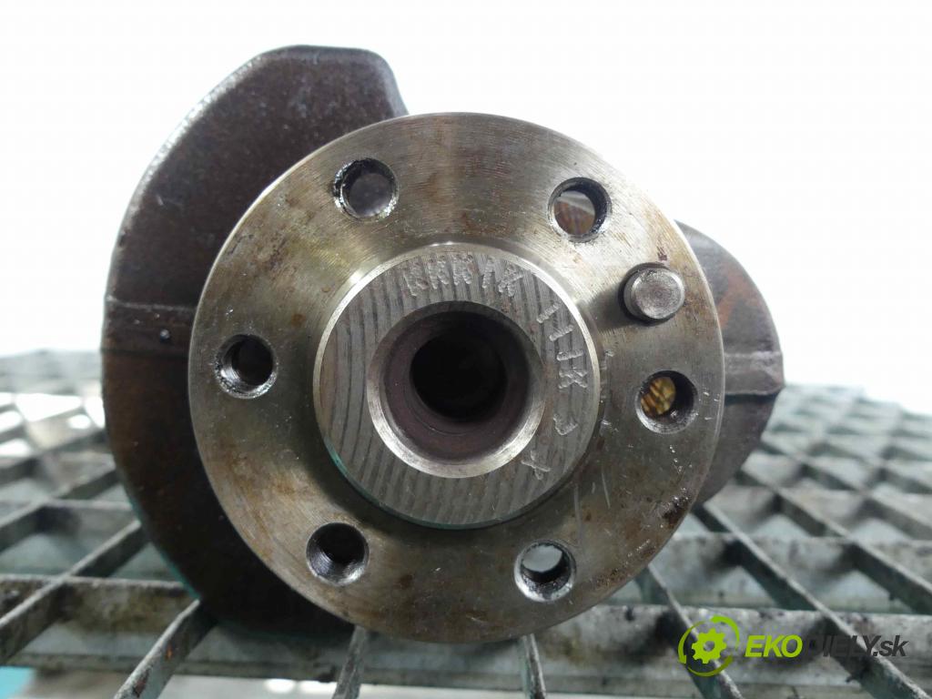 Peugeot 207 1.6 THP 150 HP manual 110 kW 1598 cm3 2- Hřídel: kľukový 5FX (Ostatné)