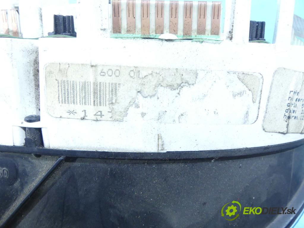 Peugeot 806 2.0 121KM manual 89 kW 1998 cm3 5- prístrojovka/ budíky 0903/600/9901 (Prístrojové dosky, displeje)