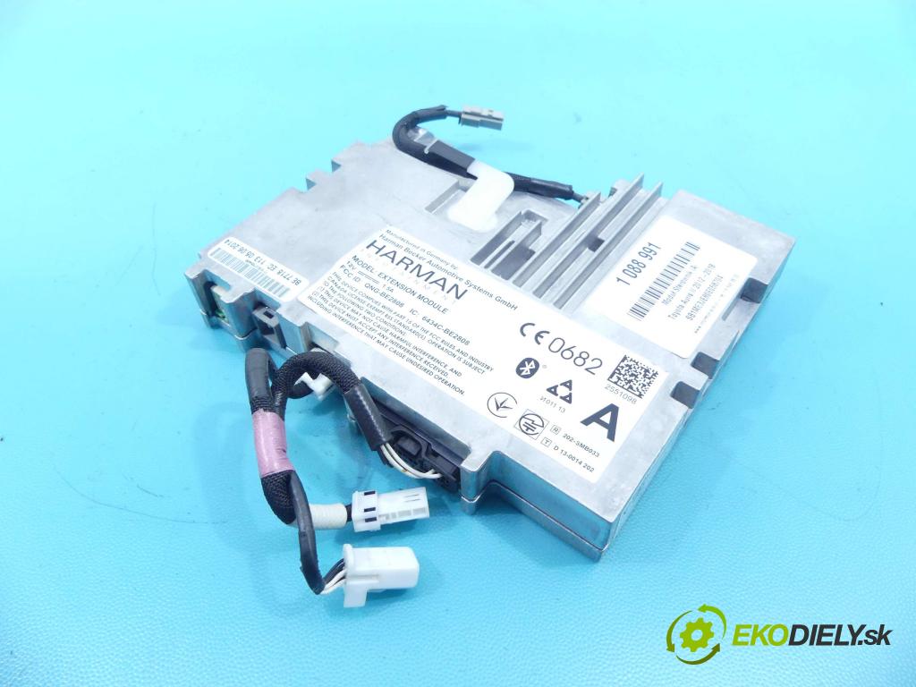 Toyota Auris II 2012-2018 1.6 16v 132  HP manual 97 kW 1598 cm3 5- modul riadiaca jednotka E110R-036911 (Ostatné)