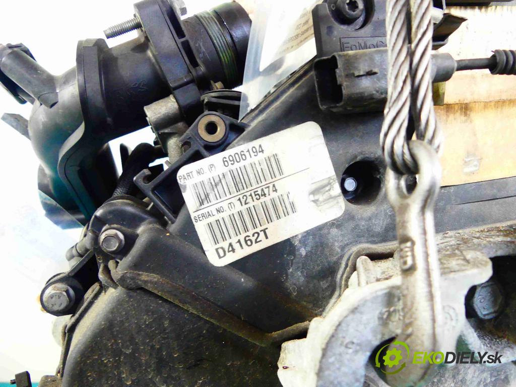Volvo C30 1.6d 114 hp manual 84 kW 1560 cm3 3- motor diesla D4162T