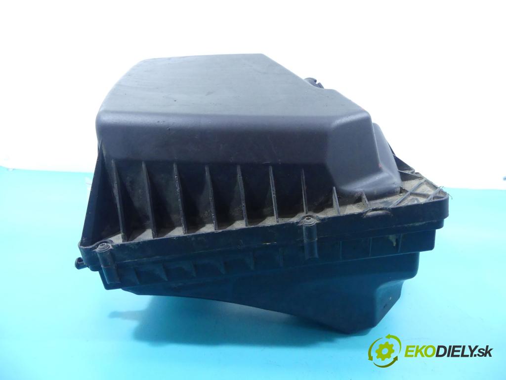 Opel Zafira B 2005-2014 150 hp manual 110 kW 2198 cm3 5- obal filtra vzduchu 4613885937 (Kryty filtrů)