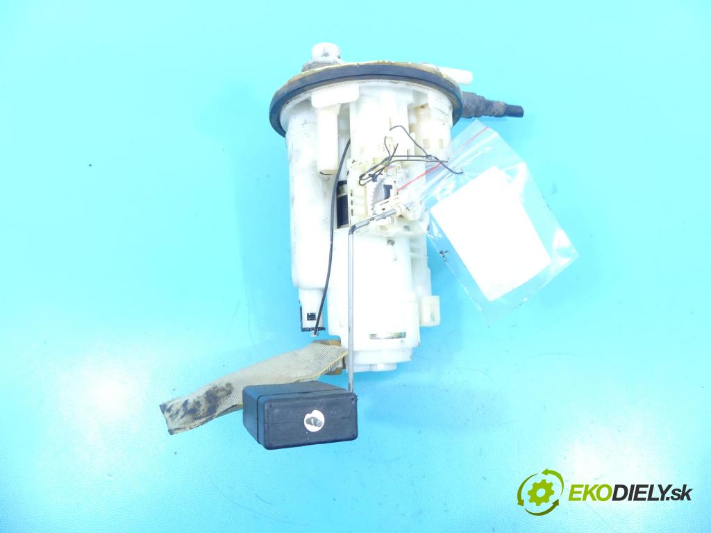 Suzuki Alto 1998-2004 1.1 16v 63 hp manual 46 kW 1061 cm3 5- čerpadlo paliva 101961-6571