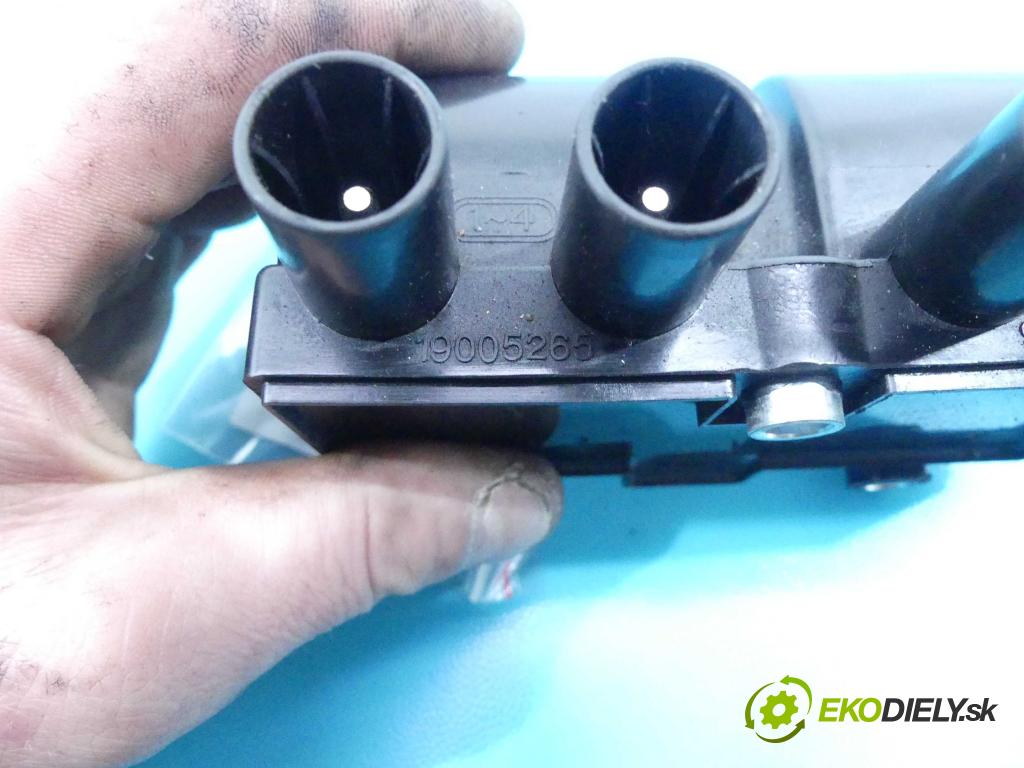 Chevrolet Tacuma 04-08 2.0 16v 121KM manual 89 kW 1998 cm3 5- cievka zapaľovacia 93363483 (Zapaľovacie cievky, moduly)