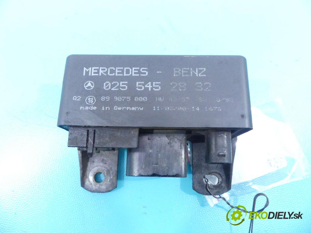 Mercedes Vito W638 1996-2003 2.2 cdi 102 HP manual 75 kW 2151 cm3 5- Relé: 0255452832 (Relé)