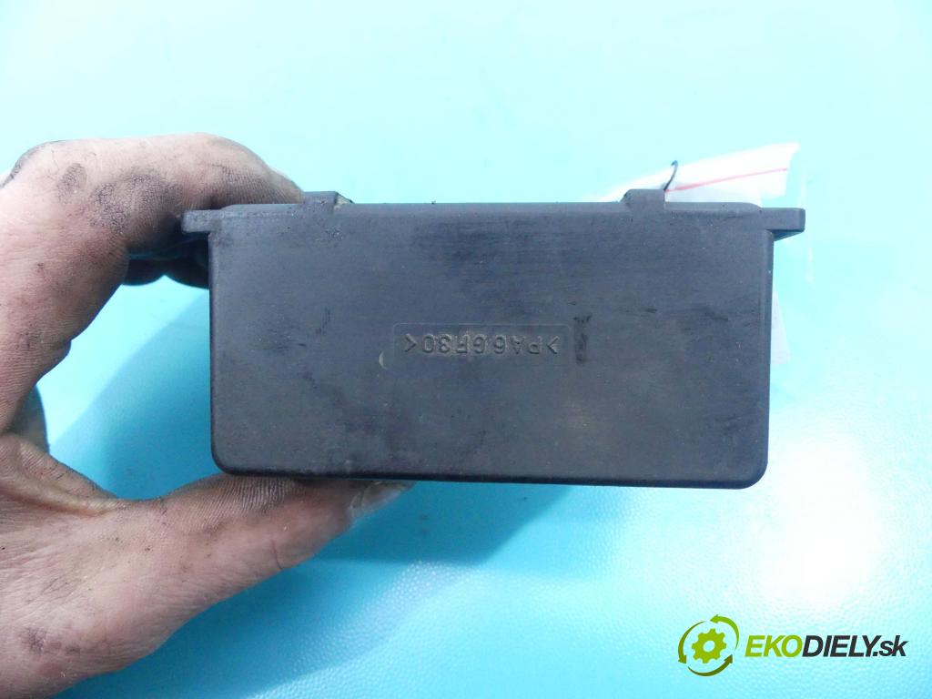 Mercedes Vito W638 1996-2003 2.2 cdi 102 HP manual 75 kW 2151 cm3 5- Relé: 0255452832 (Relé)