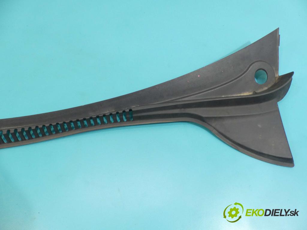 Seat Leon II 2005-2012 2.0 tdi 170 HP manual 125 kW 1968 cm3 5- torpédo 1P0853185B (Torpéda)
