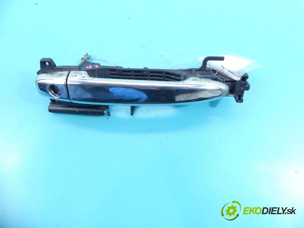 Toyota Land Cruiser 120 2002-2010 3.0 D4D 163 HP automatic 120 kW 2982 cm3 5- rukoväť predné ľavé mimo:  (Vonkajšie predné ľavé)