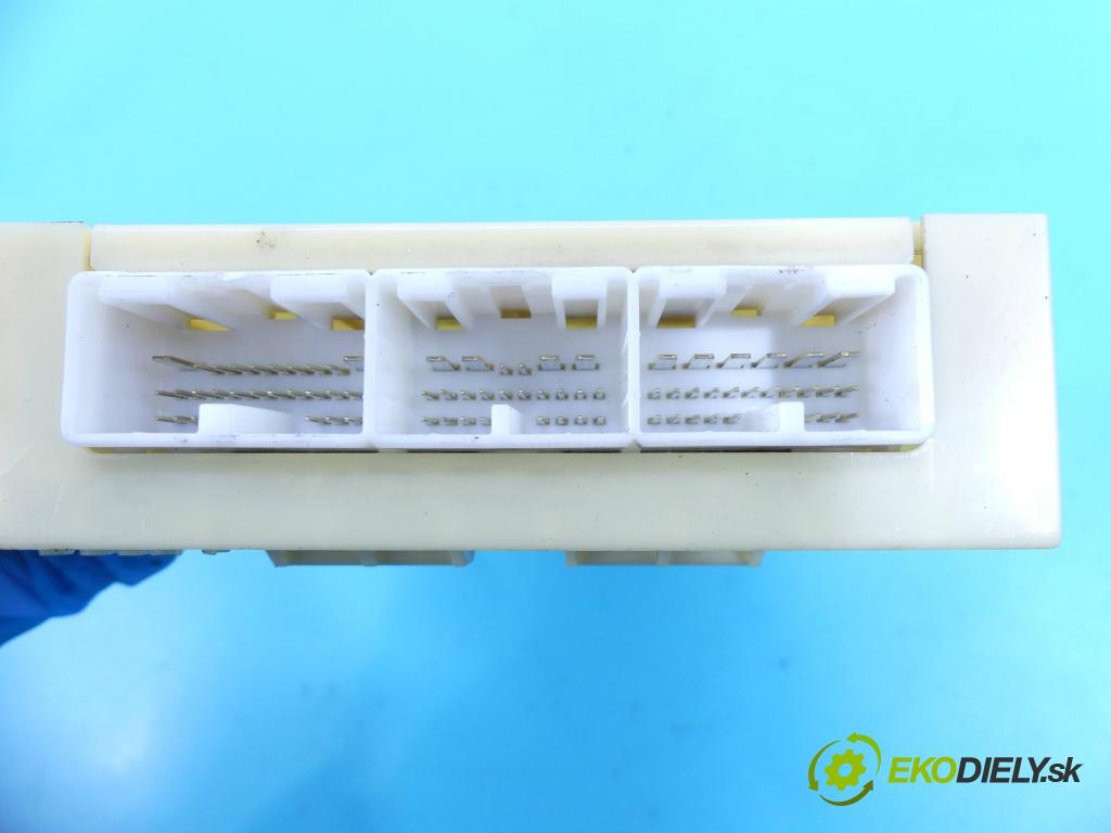 Toyota Land Cruiser 120 2002-2010 3.0 D4D 163 HP automatic 120 kW 2982 cm3 5- modul riadiaca jednotka 88650-60680 (Ostatné)