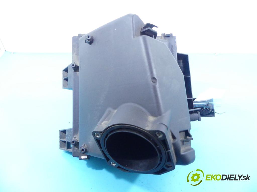 Vw Passat B5 1995-2005 2.0 8v 116 hp manual 85 kW 1984 cm3 4- obal filtra vzduchu 3B0133837D (Kryty filtrů)