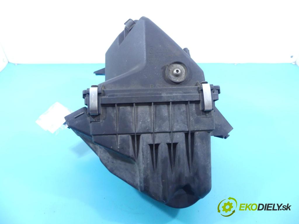 Vw Passat B5 1995-2005 2.0 8v 116 hp manual 85 kW 1984 cm3 4- obal filtra vzduchu 3B0133837D (Kryty filtrů)