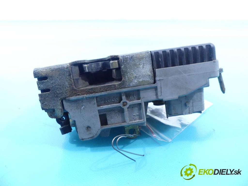Fiat Ulysse II 2002-2010 2.0 jtd 109 hp manual 80 kW 1997 cm3 5- zámek přední levý
