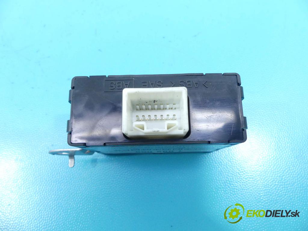 Toyota Land Cruiser 120 2002-2010 3.0 D4D 163 HP automatic 120 kW 2982 cm3 5- modul riadiaca jednotka 89780-60320 (Ostatné)