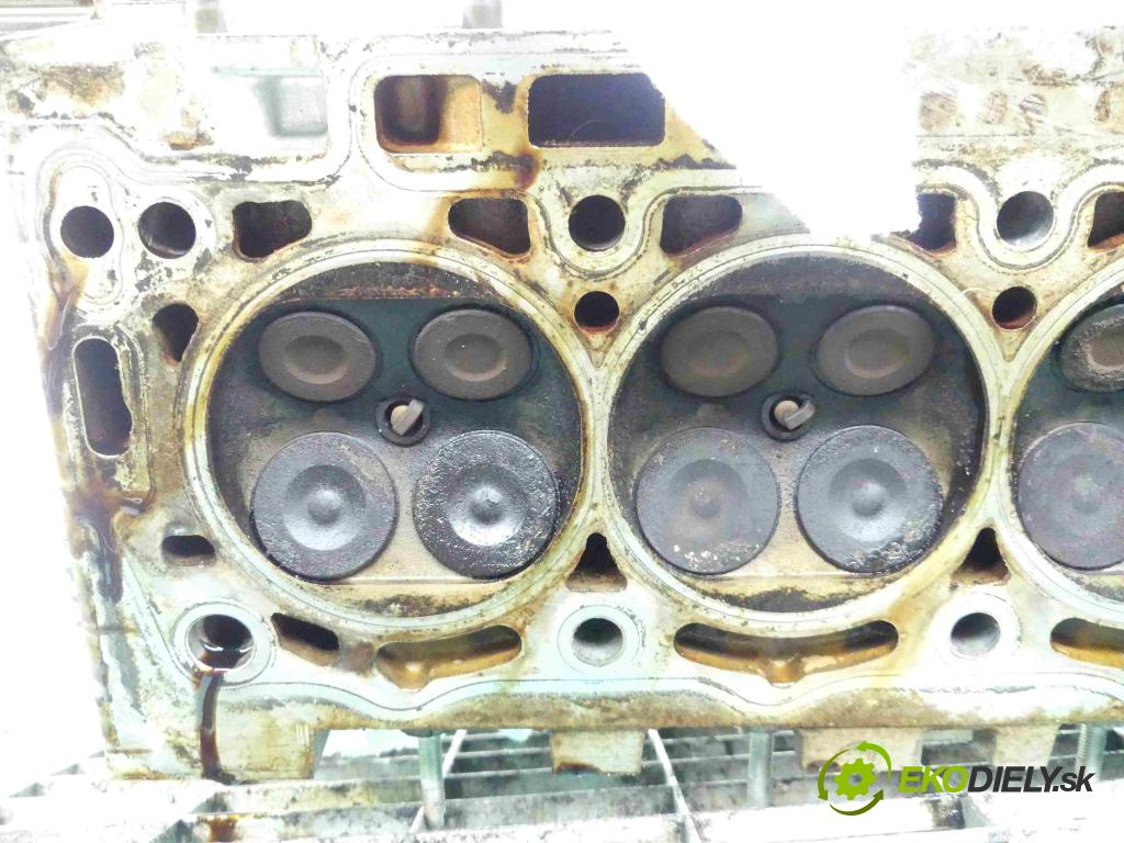 Peugeot 206 1.6 16v 109 HP manual 80 kW 1587 cm3 5- Hlava: motora NFU