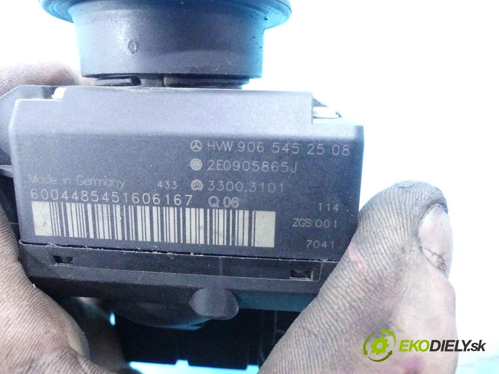 Vw Crafter 2006-2016 2.5 tdi 109 HP manual 80 kW 2461 cm3 5- Spínačka 2E0905865J (Spínacie skrinky a kľúče)