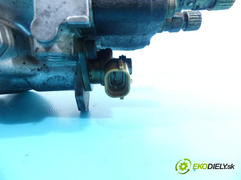 Opel Astra II 1998-2009 1.7 cdti 80 HP manual 59 kW 1686 cm3 5- čerpadlo vstrekovacia 8971852421 (Vstrekovacie čerpadlá)