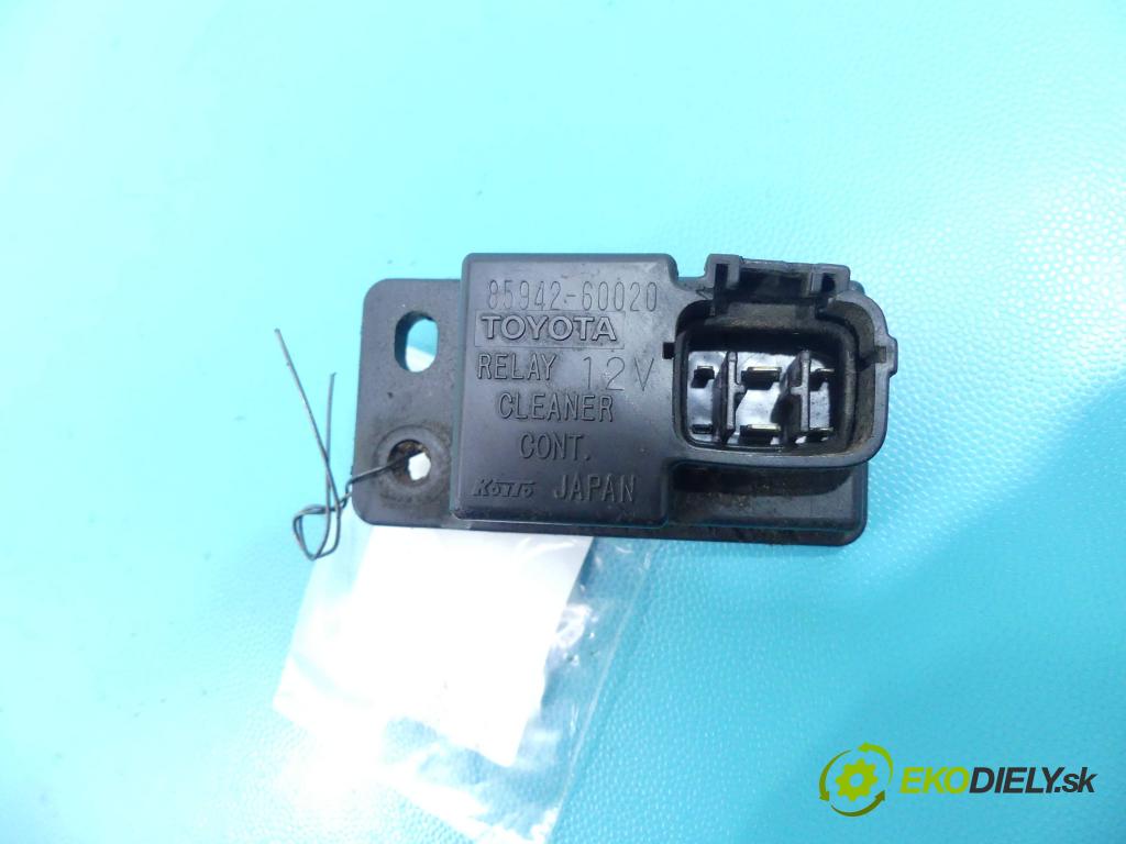 Toyota Land Cruiser 120 2002-2010 3.0 D4D 163 HP automatic 120 kW 2982 cm3 5- Relé: 85942-60020 (Relé)