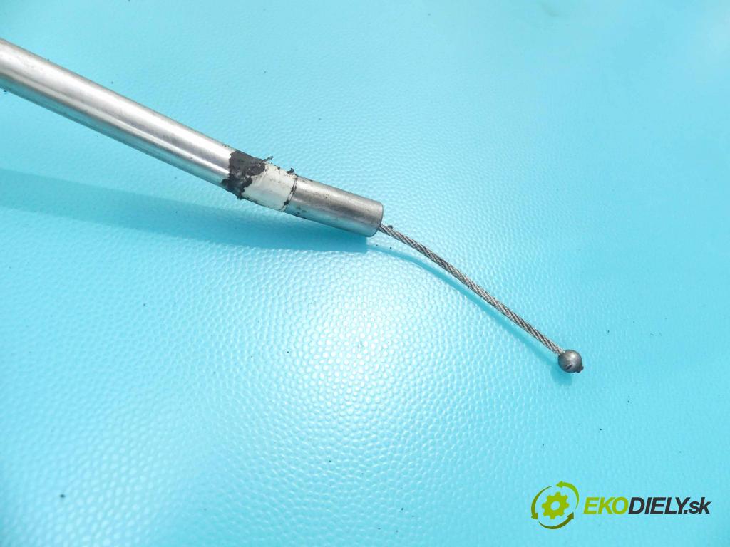 Ford Focus C-Max 1.8 16v 125 HP manual 92 kW 1798 cm3 5- Brzda manuál: 3M51-2598-DC (Ručné brzdy)