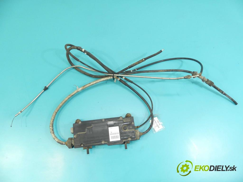 Ford Focus C-Max 1.8 16v 125 HP manual 92 kW 1798 cm3 5- Brzda manuál: 3M51-2598-DC (Ručné brzdy)