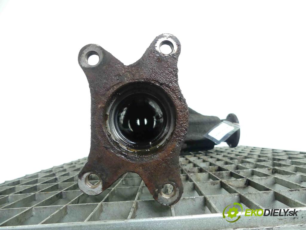 Opel Campo 1991-2001 3.1 td 109 HP manual 80 kW 3059 cm3 3- Most: predný