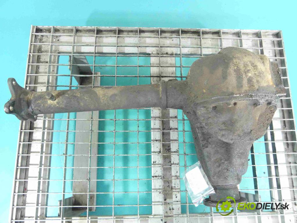 Opel Campo 1991-2001 3.1 td 109 HP manual 80 kW 3059 cm3 3- Most: predný