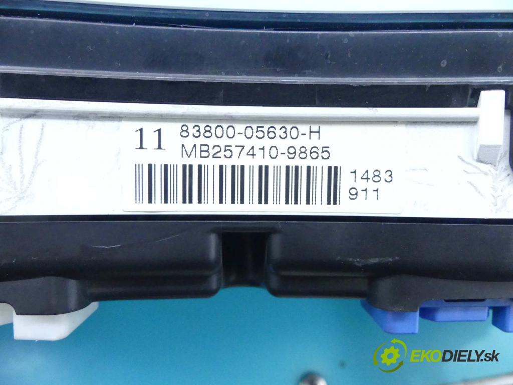 Toyota Avensis II T25 2003-2008 2.0 D4D 116 HP manual 85 kW 1995 cm3 5- prístrojovka/ budíky 83800-05630-H (Prístrojové dosky, displeje)