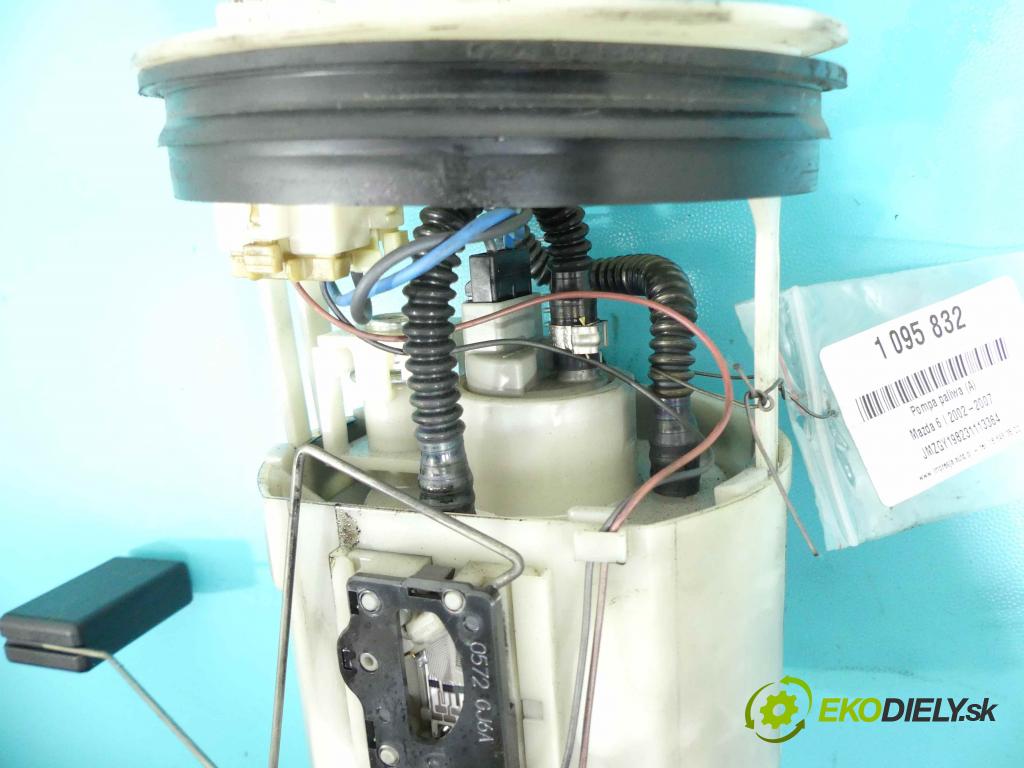 Mazda 6 I 2002-2007 1.8 16v 120 HP manual 88 kW 1798 cm3 5- čerpadlo palivo LF17