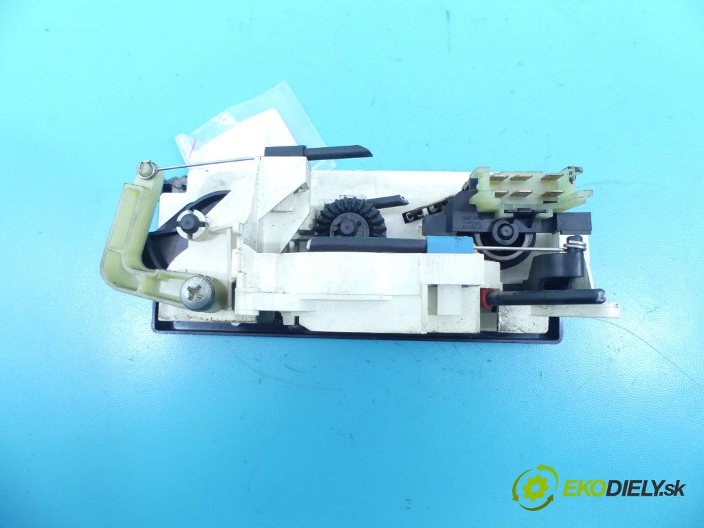 Audi 80 B4 19911994 2.0 116 hp manual 85 kW 1984 cm3 4 palubní deska